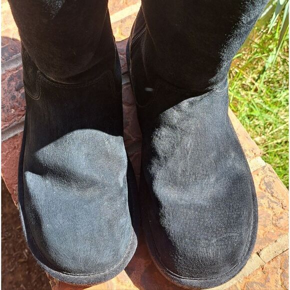 Ugg Australia Size 9 Women's Black Winter Boots 1895 - Picture 10 of 11